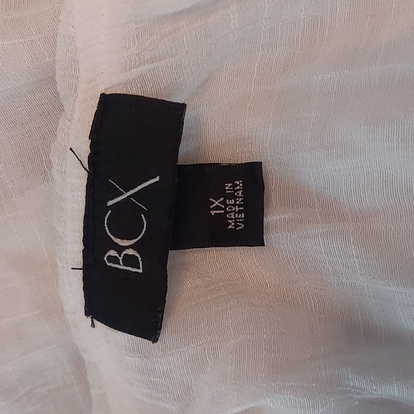 BCX Off the Shoulder Pom Pom Top - Picture 4 of 7